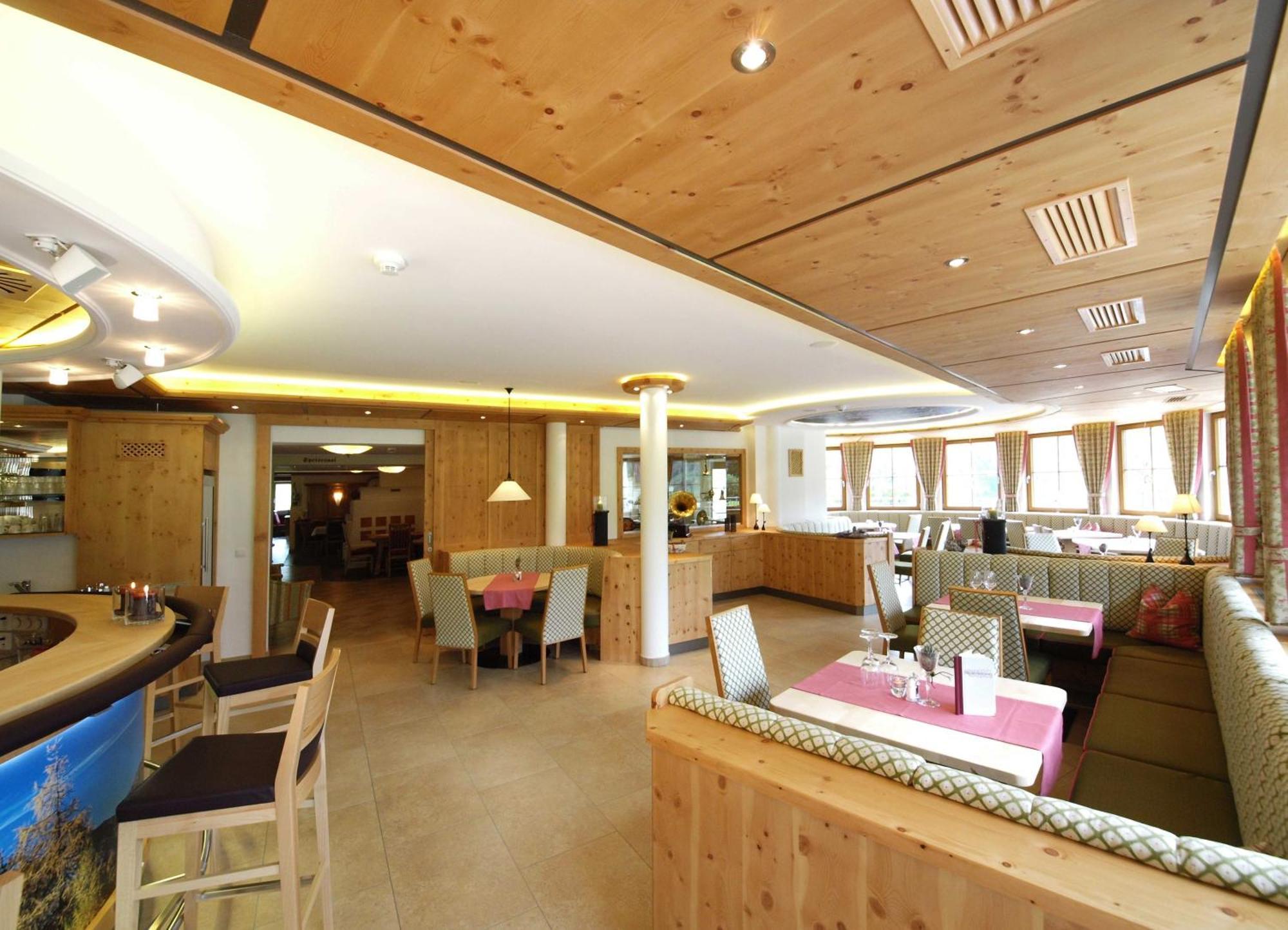 Hotel Alpenklang Grossarl Buitenkant foto